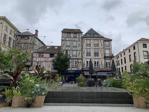 Restaurant Le Diplomate à Châlons-en-Champagne, France