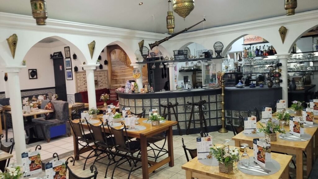 Le Génie Restaurant Marocain à Hayange, France