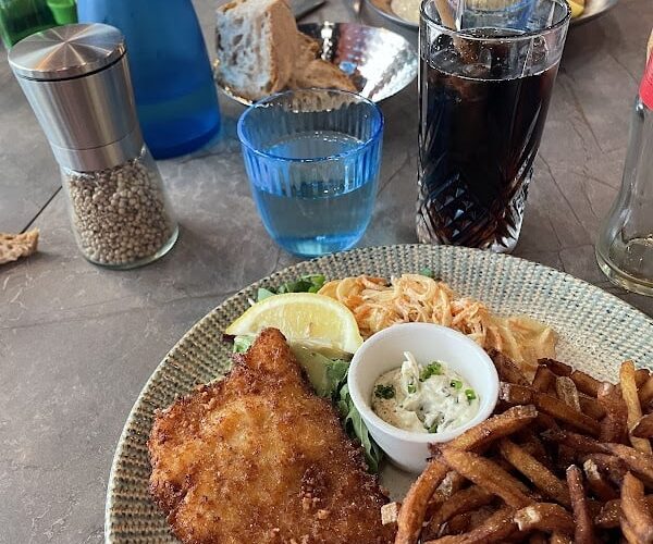 Restaurant Le Homard Bleu à Étretat, France