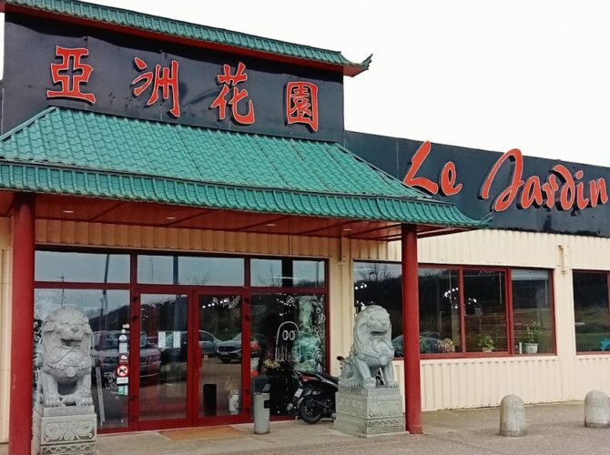 Restaurant Le Jardin d’Asie à Marange-Silvange, France