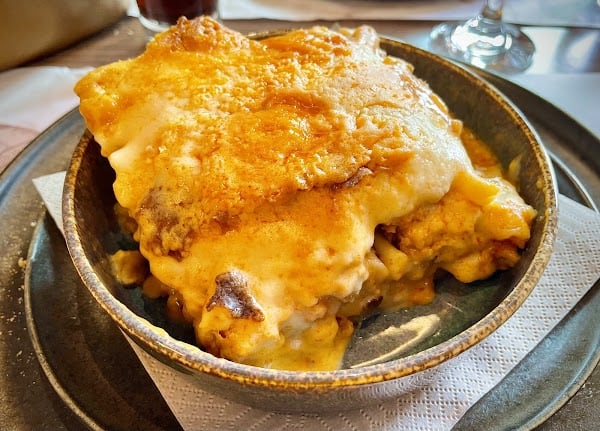 Restaurant Le Lindos chez Stasi à Charleroi, Belgique