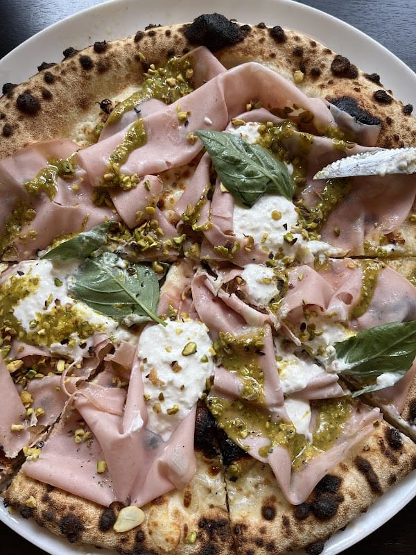 Restaurant Le Lion Rouge à Angoulême, France