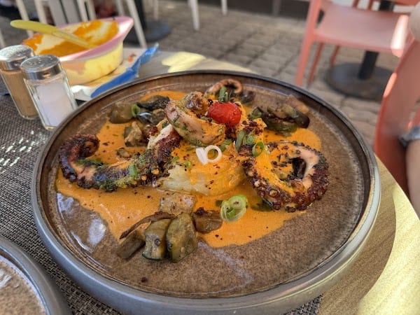 Restaurant Le Pescadou à Saint-Raphaël, France