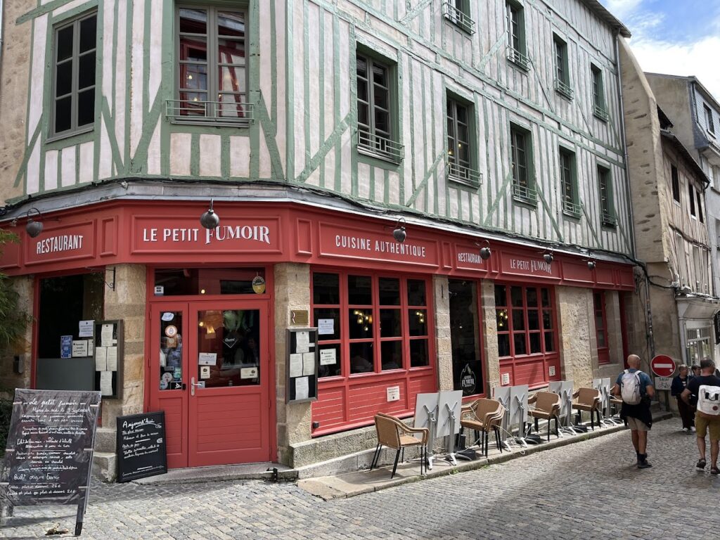 Le Petit Fumoir – Restaurant