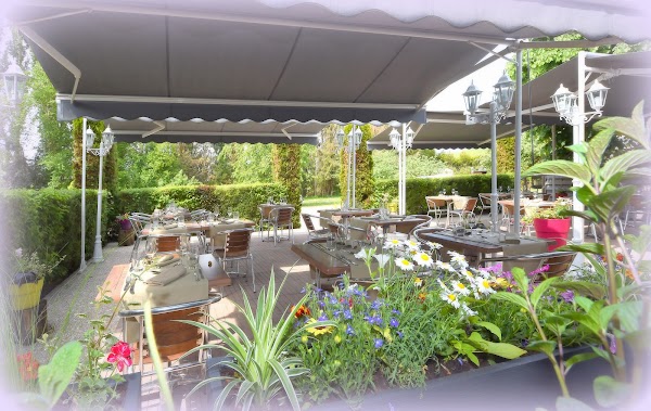 Restaurant Le Relais Saint Jean à Moncel-lès-Lunéville, France