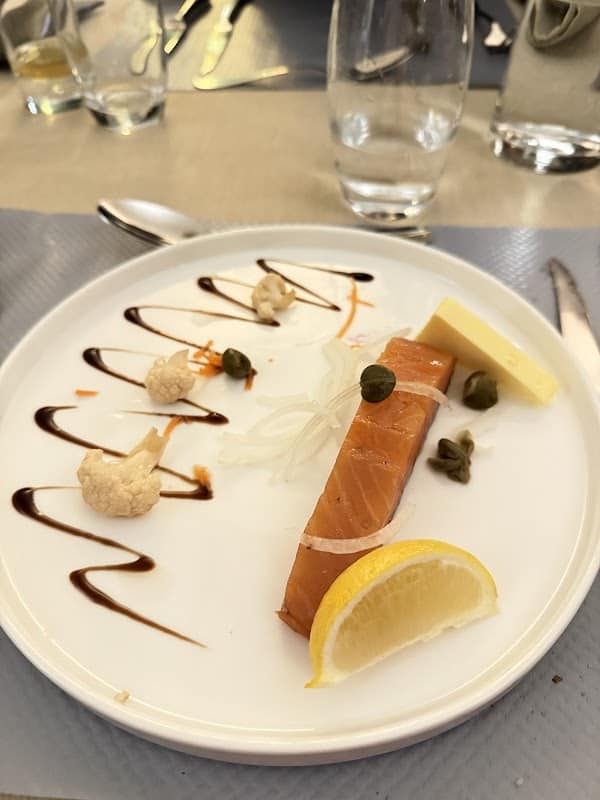 Restaurant Le Relais Saint Jean à Moncel-lès-Lunéville, France