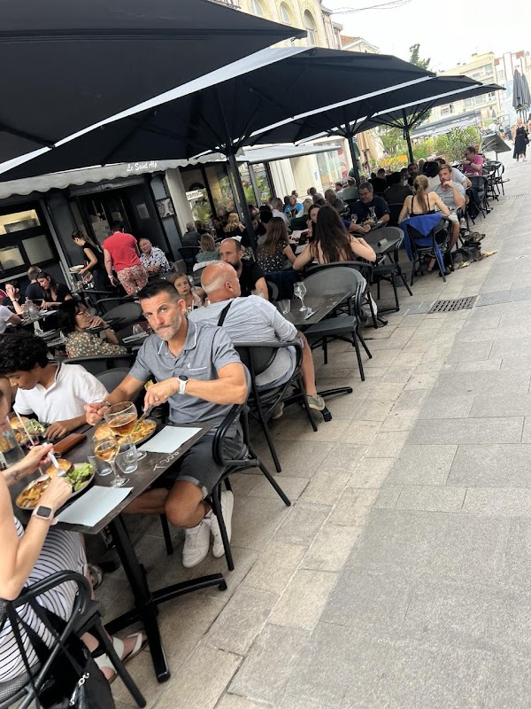 Restaurant Le Saint Alp à Châlons-en-Champagne, France