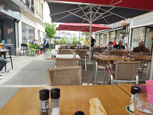 Restaurant Le Saint Alp à Châlons-en-Champagne, France