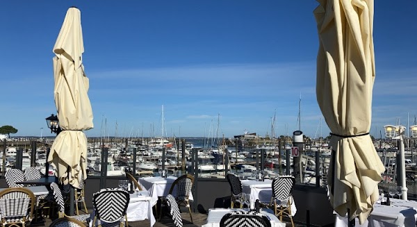 Restaurant Le Saint Ferdinand à Arcachon, France