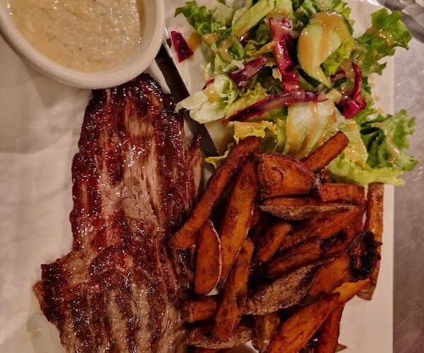 Restaurant L’Enoteka à Parthenay, France