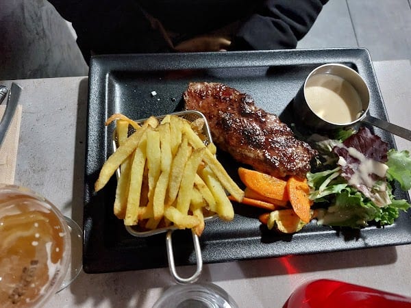 Restaurant Les Canailles à Melun, France