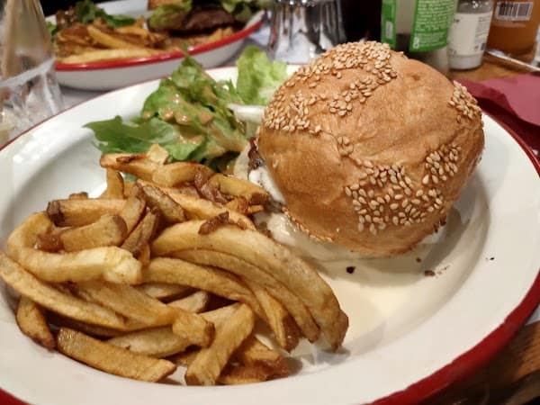 Restaurant Les Fils à Maman Rennes à Rennes, France