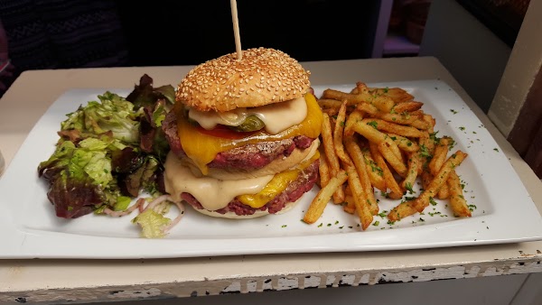 Restaurant Les Petits Bonheurs à Amiens, France