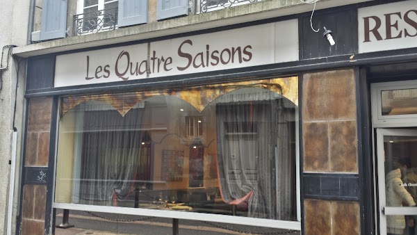 Restaurant Les Quatre Saisons à Aurillac, France