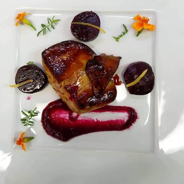 Restaurant Les Quatre Saisons à Aurillac, France