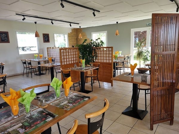Restaurant L’Octogone à Marolles, France