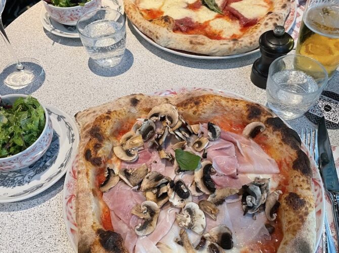 MAMA RESTAURANT LUXEMBOURG à Luxembourg (Ville), Luxembourg