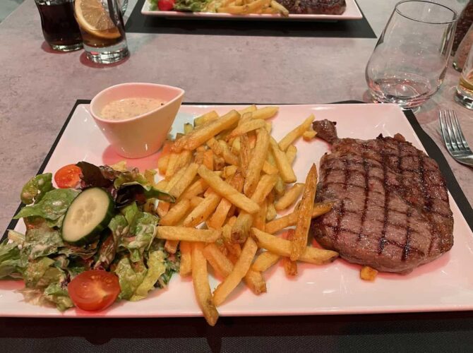 Restaurant Meat Steakhouse à Saint-Julien-lès-Metz, France