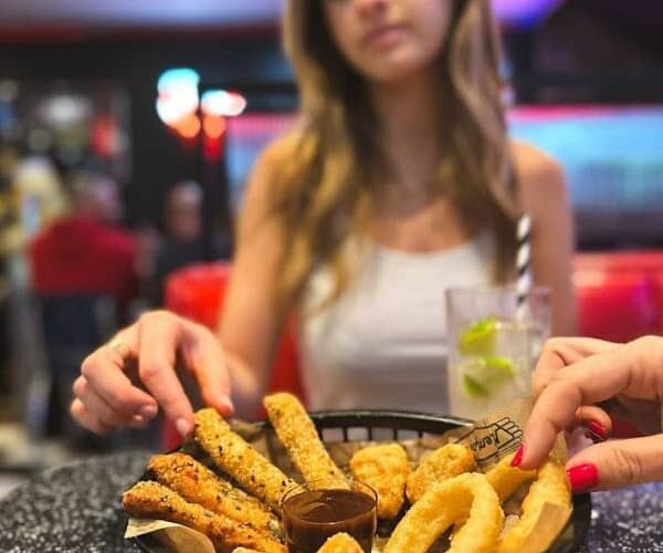 Memphis – Restaurant Diner à Cormontreuil, France