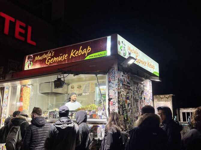 Restaurant Mustafa’s Gemüse Kebap à Berlin, Allemagne