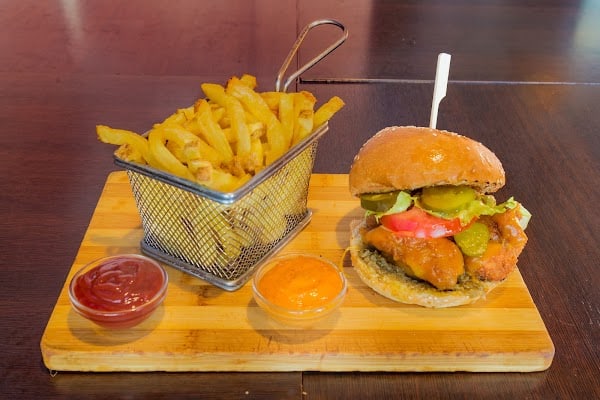 Restaurant Nessma Burger à Bobigny, France