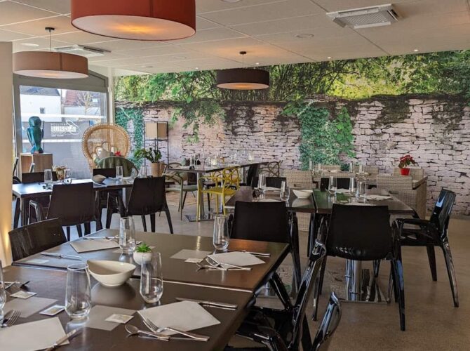 Restaurant Pavillon Bacchus à Ahuy, France