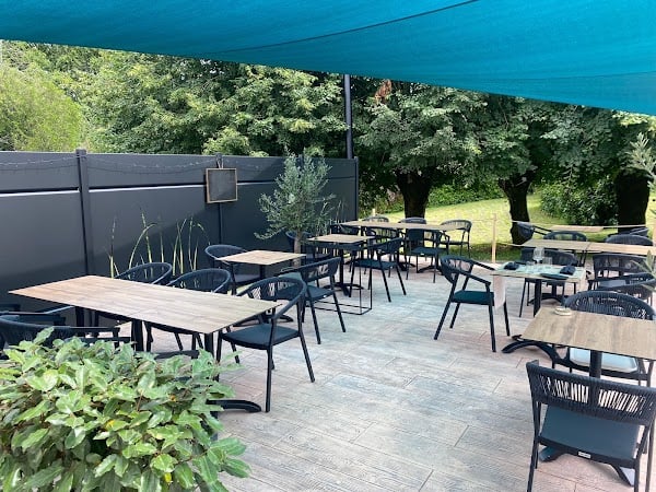 Le Ivy Restaurant à Laval, France
