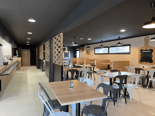 Restaurant À La Part Laval à Laval, France