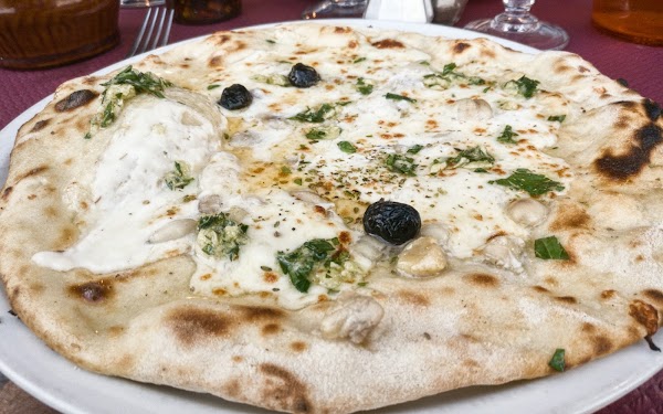 Restaurant Royal pizz’ à Hayange, France