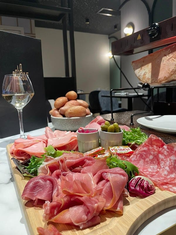 Restaurant LA BASCULE à Villeurbanne, France