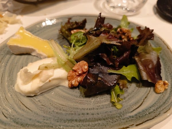 Restaurant L’antiquaire à Laval, France