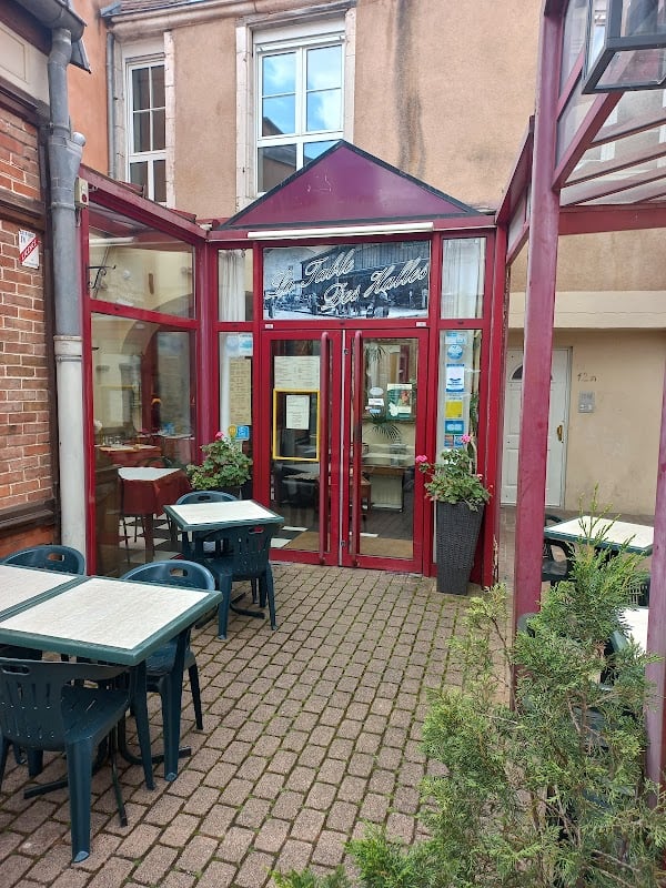 Restaurant La Table des Halles à Chaumont, France