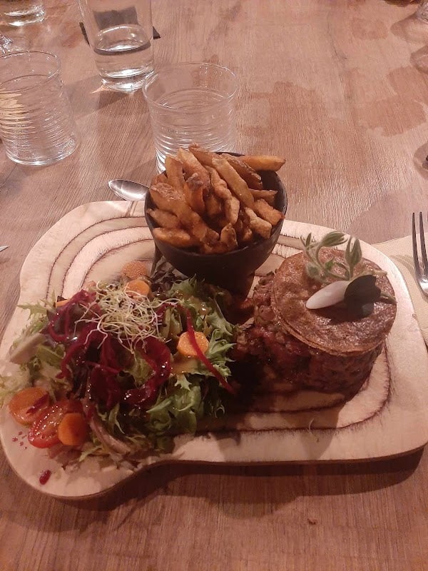Restaurant Les 3 petits cochon’s à Laval, France