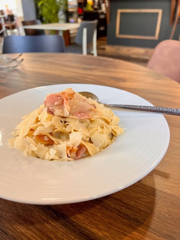 Le Mess – Restaurant Laval à Laval, France