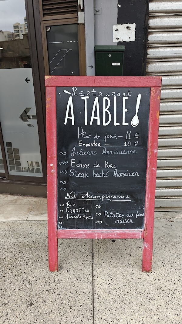 A table restaurant à Villeurbanne, France