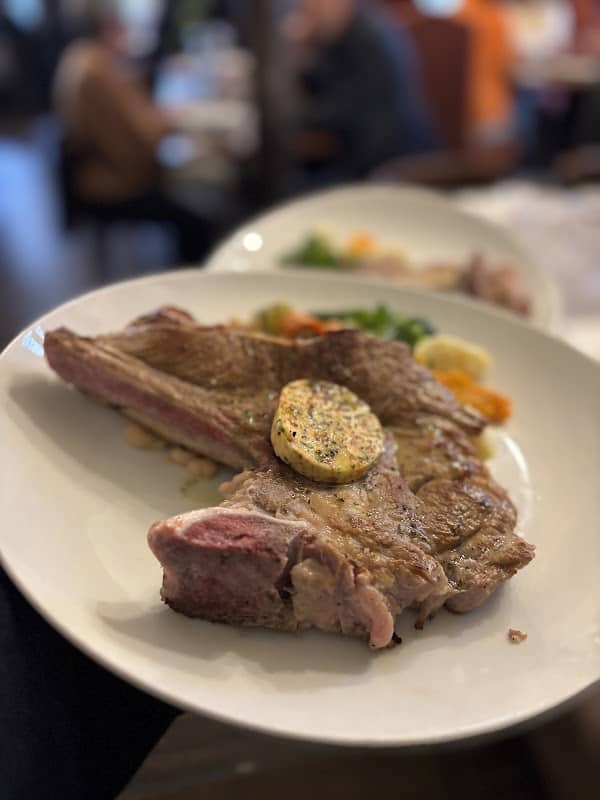 Restaurant Le Bistrot de Lolotte à Levallois-Perret, France