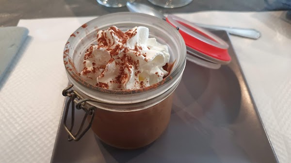 Restaurant Le Ponceau à Laval, France