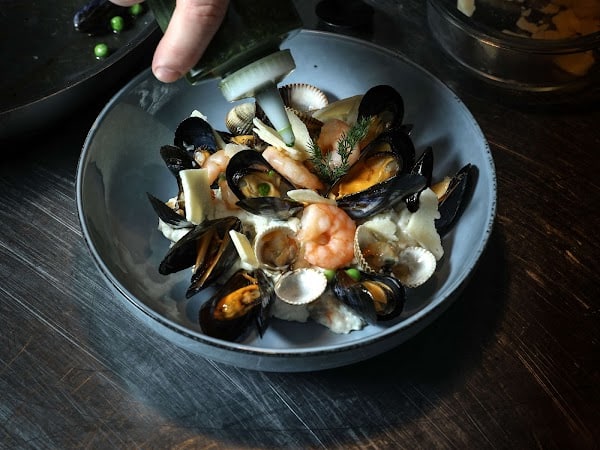 Restaurant LA BASCULE à Villeurbanne, France