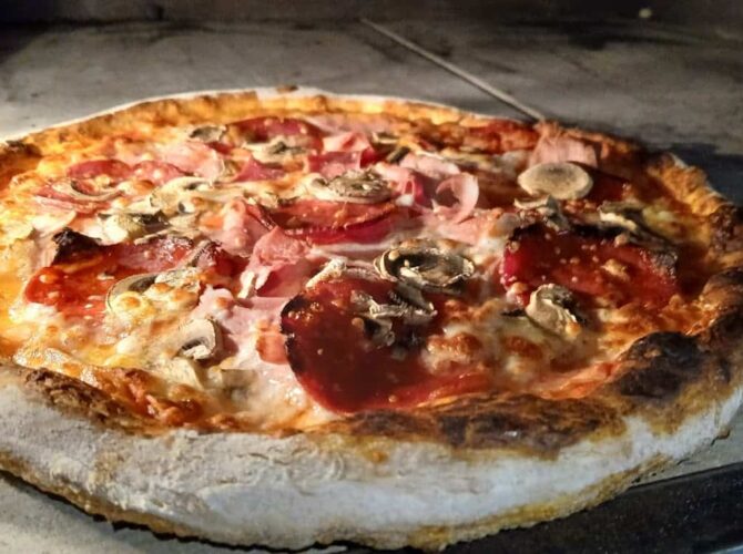 Restaurant Pizzaguy Luxembourg à Junglinster, Luxembourg