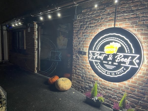 Restaurant Pout & beef chez Damien et Kathy à Fontaine-l'Évêque, Belgique