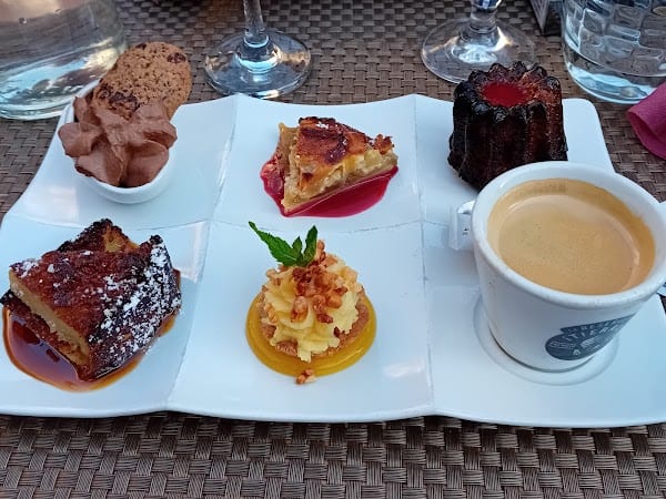 Restaurant bar Le Bistro à Châteaudun, France