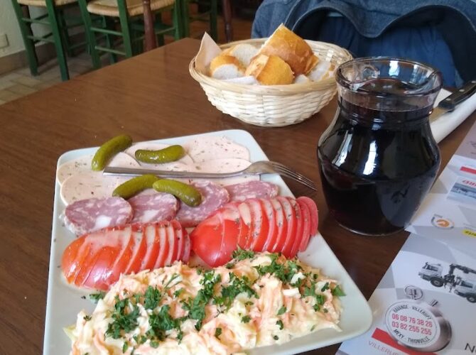 Restaurant chez Mario à Russange, France