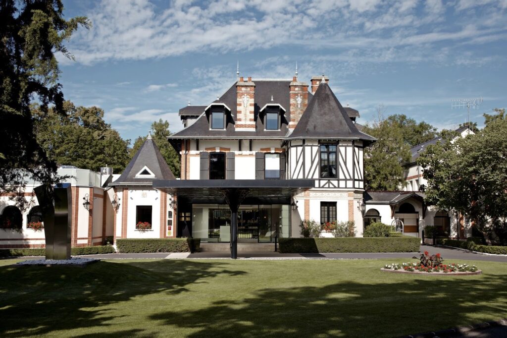 Restaurant L’Assiette Champenoise à Tinqueux, France