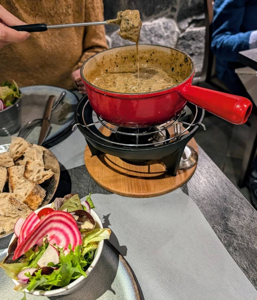 Restaurant Le Fer à Cheval à Chamonix-Mont-Blanc, France