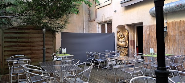 Restaurant Le Joyeux Boudha à Lunéville, France