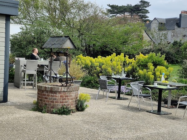 Restaurant le Puits Fleuri à Vattetot-sur-Mer, France