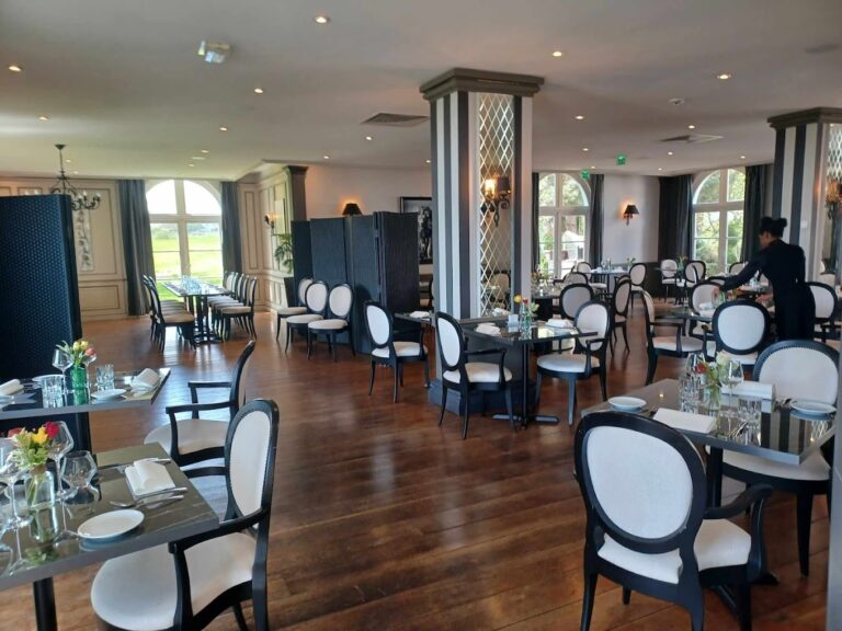 Restaurant Les Tuileries à Féy, France