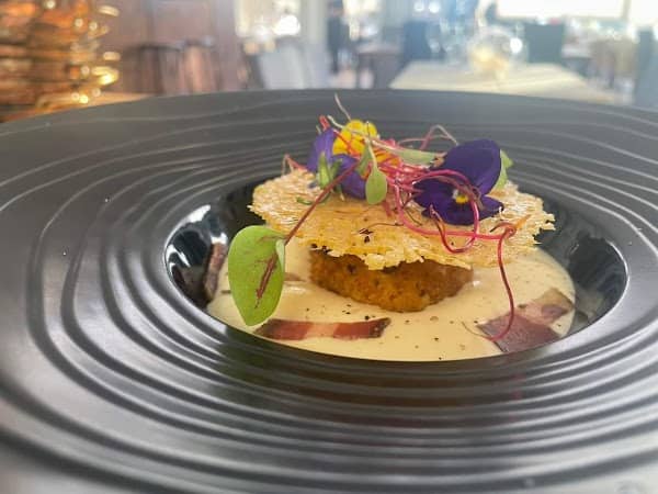Restaurant L’étang D’or à La-Grande-Motte, France