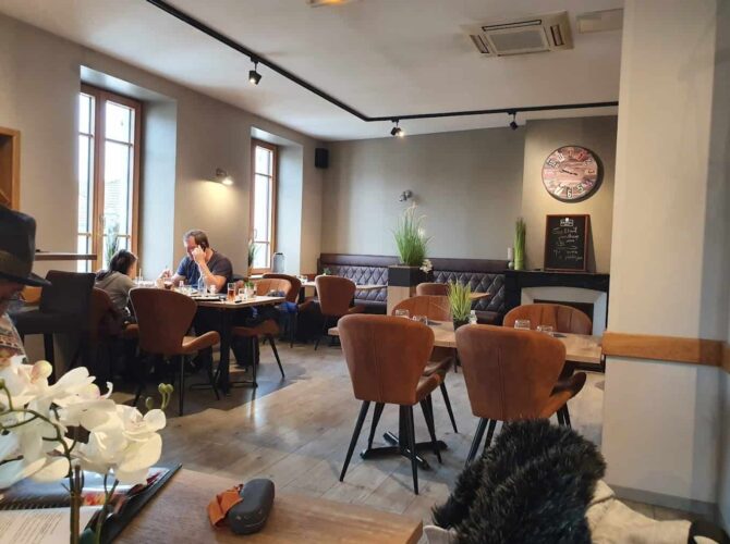 Restaurant Pizzeria Le Grand Pont à Joinville, France