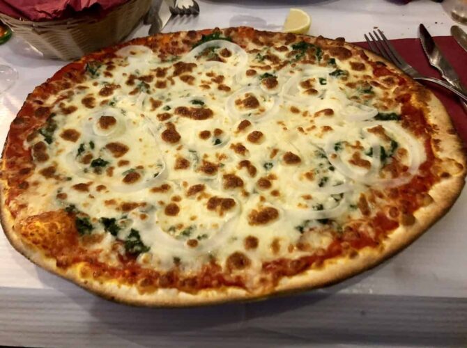 Restaurant-Pizzeria San Marino à Differdange, Luxembourg